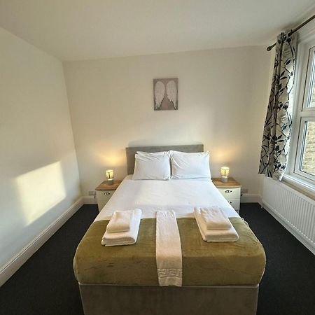 Cambridge Central Rooms - Tas Accommodations Eksteriør billede
