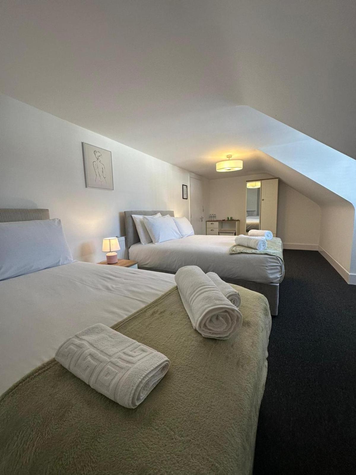Cambridge Central Rooms - Tas Accommodations Eksteriør billede