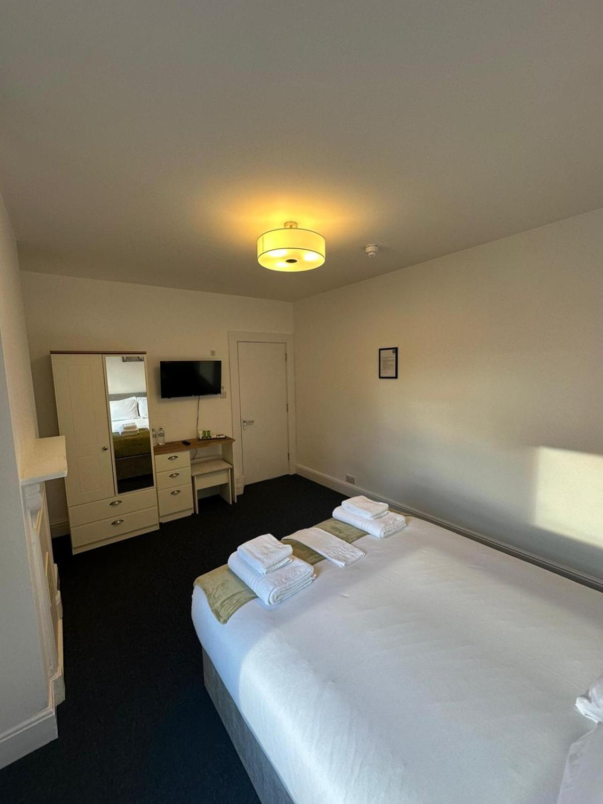 Cambridge Central Rooms - Tas Accommodations Eksteriør billede