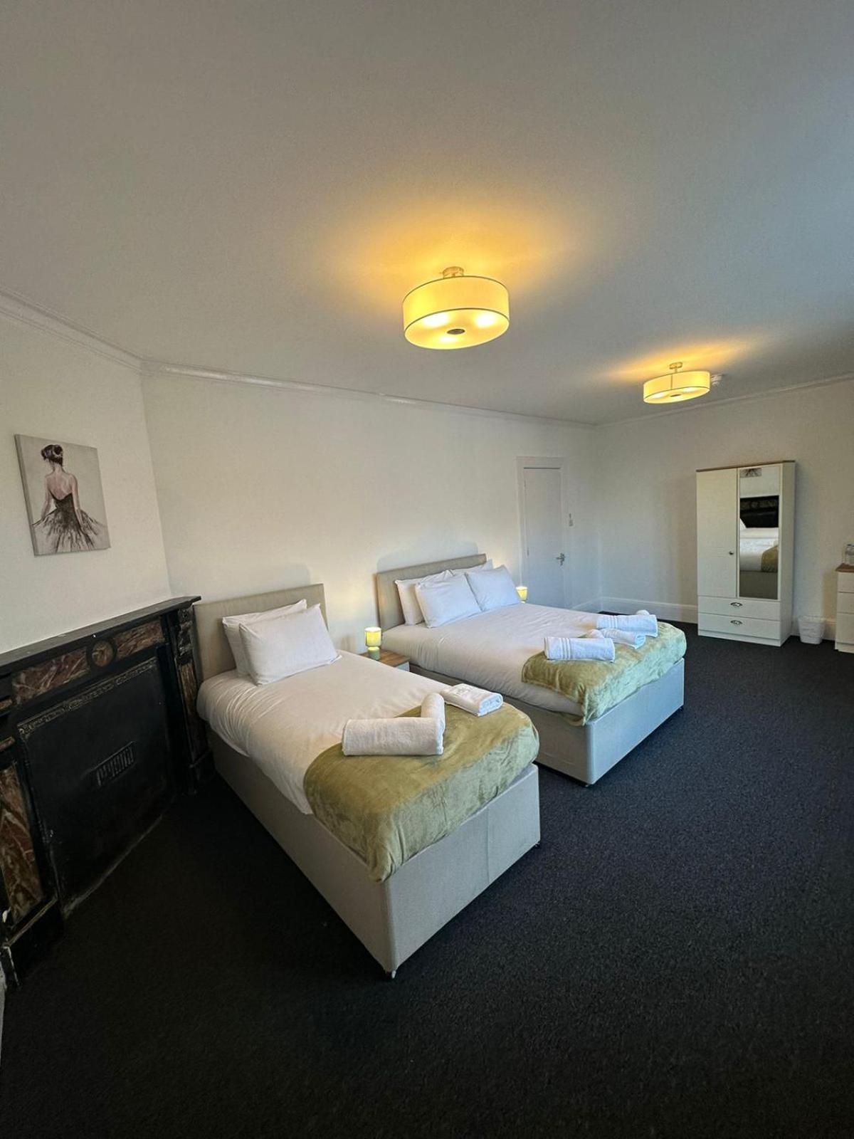 Cambridge Central Rooms - Tas Accommodations Eksteriør billede