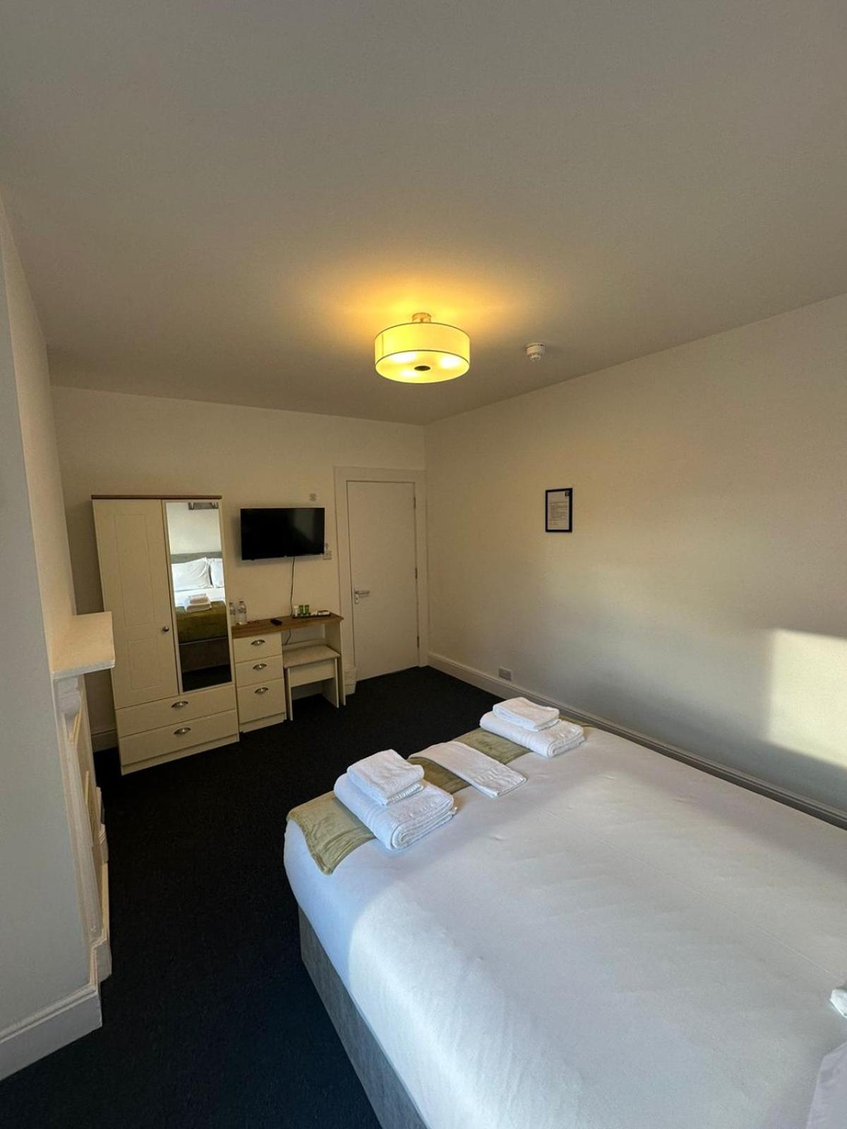 Cambridge Central Rooms - Tas Accommodations Eksteriør billede