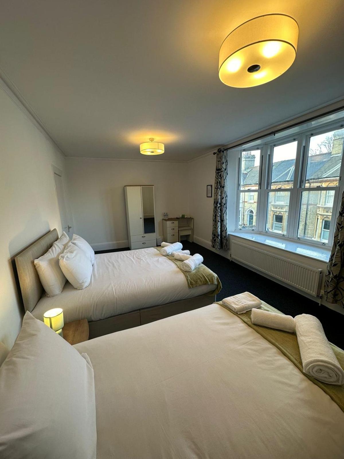 Cambridge Central Rooms - Tas Accommodations Eksteriør billede